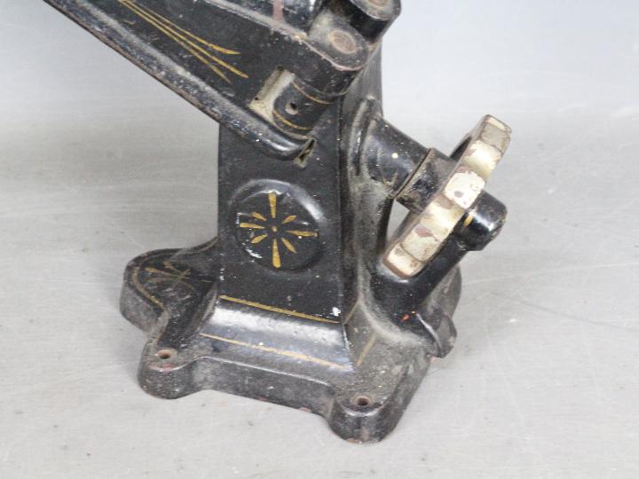 A cobbler's vintage shoe stretcher. - Image 2 of 3