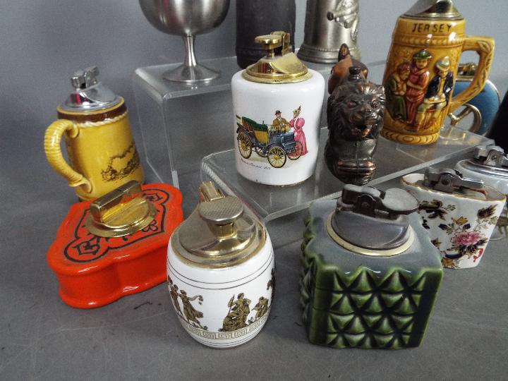 Tobacciana - A good collection of table lighters to include novelty examples, - Image 3 of 3