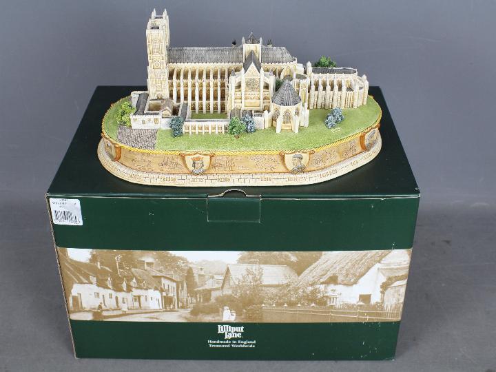 Lilliput Lane - A boxed model, Westminster Abbey # L2285.