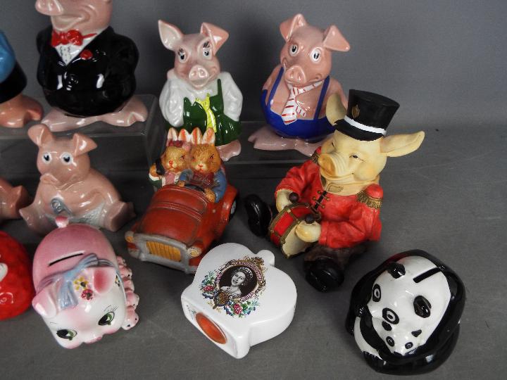 A collection of money banks to include Wade Natwest Pig examples. - Image 3 of 3