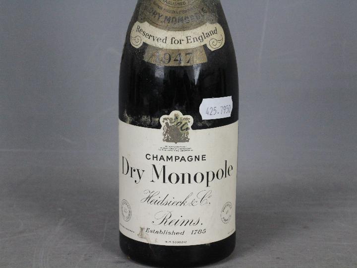 Champagne - Heidsieck & Co, Dry Monopole - Image 2 of 4