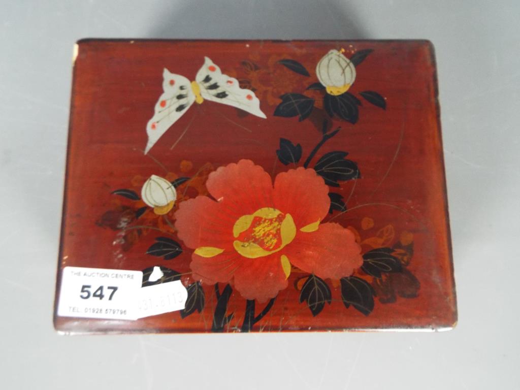 A Japanese lacquered box containing costume jewellery, wrist watches, - Image 6 of 6