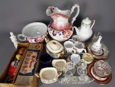 A mixed lot comprising ceramics to include Wedgwood, Coalport, Meakin and other,