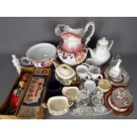 A mixed lot comprising ceramics to include Wedgwood, Coalport, Meakin and other,