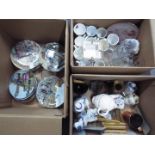 A mixed lot comprising ceramics to include collector plates, Royal commemorative, household,