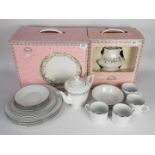 A quantity of dinner and tea wares to include Royal Worcester Classic Platinum and other,