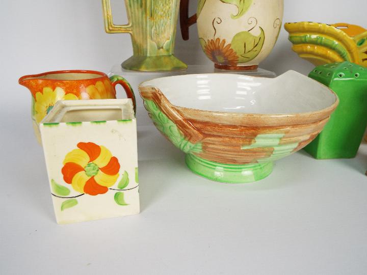 A quantity of Art Deco ceramics to include Wadeheath and other. - Image 3 of 7