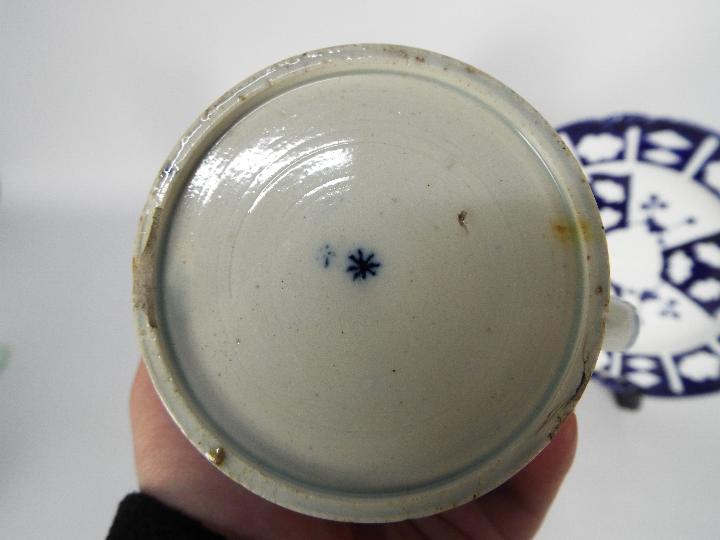 Lot to include a 19th century blue and white cup with underglaze asterisk mark to the base, - Image 4 of 6