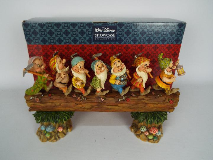 A boxed Walt Disney Showcase Collection figural group Homeward Bound # 4005434,