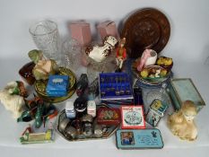 Mixed lot to include trinket boxes, glassware, ceramics, boxed gift ware, money banks and other,