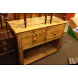 Rustic pine kitchen dresser with pot board base, 116cm wide, 88cm high, 57cm deep.