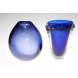 Art Glass comprising Jane Charles blue vase, 23.