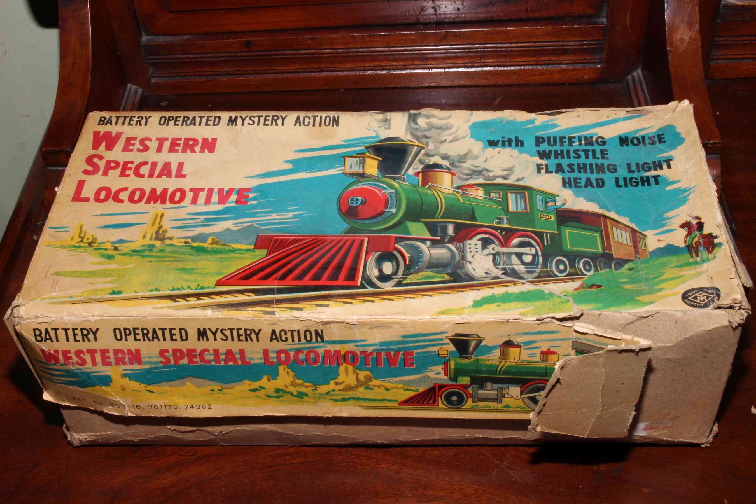 Nine Marvel comics Dec 72 and Jan 73, battery operated Western Special locomotive, - Image 4 of 4