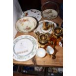 Royal Worcester tableware including cakestand, gilt tea service and Blush Ivory Bennett bowl (10).