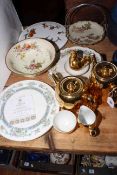 Royal Worcester tableware including cakestand, gilt tea service and Blush Ivory Bennett bowl (10).