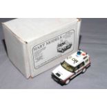 Hart Models White metal and resin HT 58 Land Rover Discovery Hertfordshire Police.