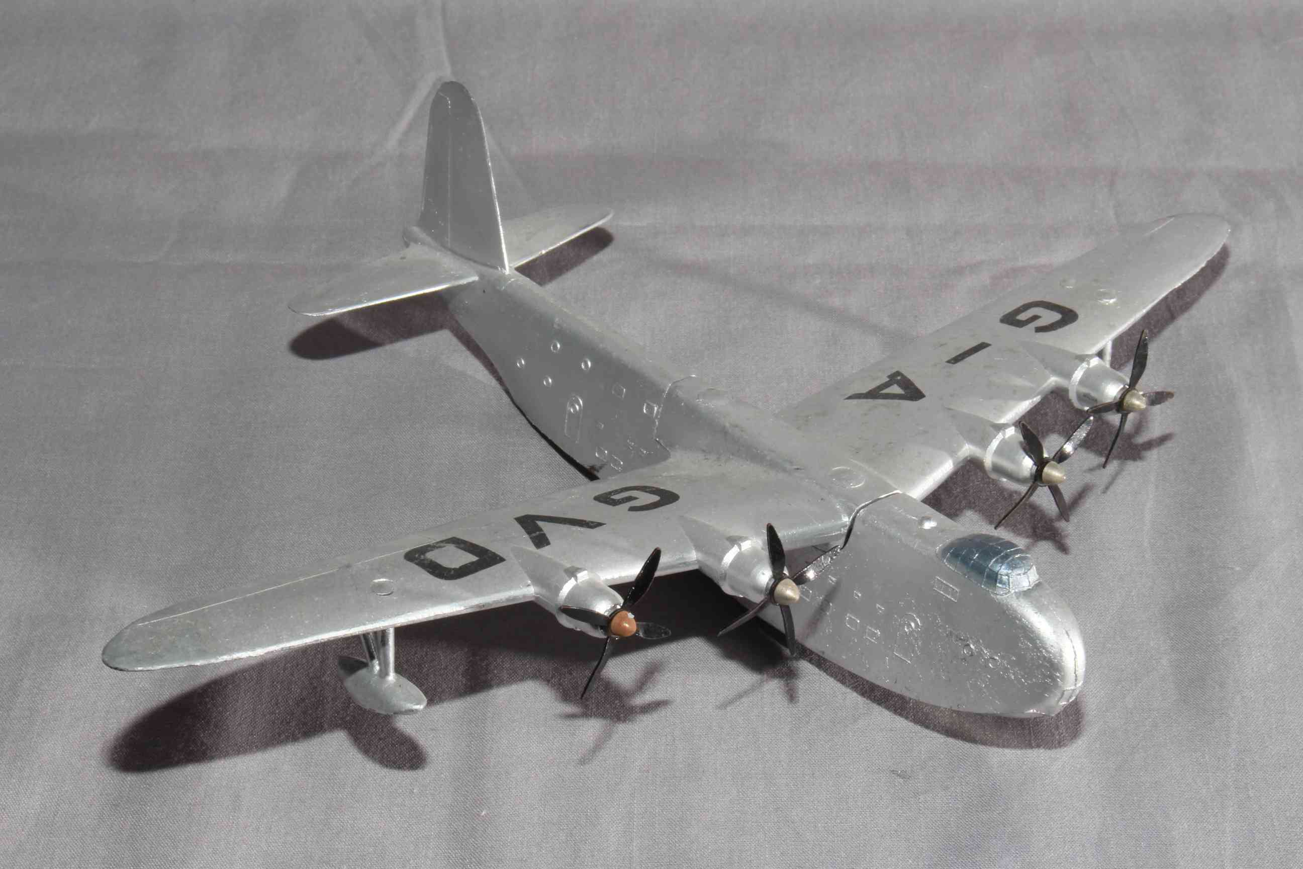 Dinky 701 Short Shetland Flying Boat. Excellent unboxed.