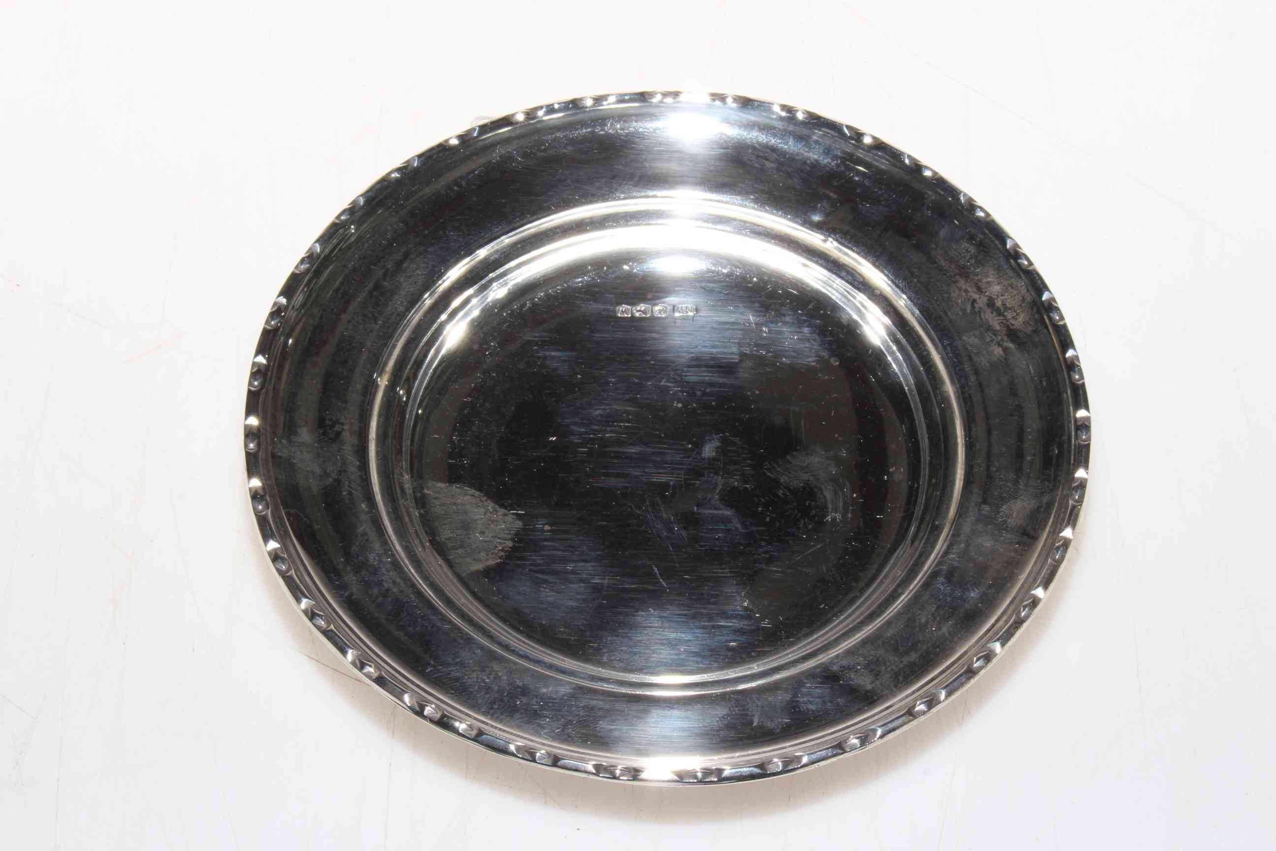 Silver circular dish/bottle coaster, Sheffield 1939, 14cm diameter.