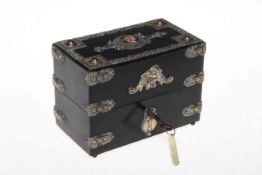 Fine Continental perfume casket, the interior with two gilt decorated bottles,