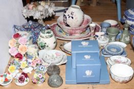 Collection of ceramics including Aynsley, Masons, Wedgwood, Royal Doulton, serpentine stone.