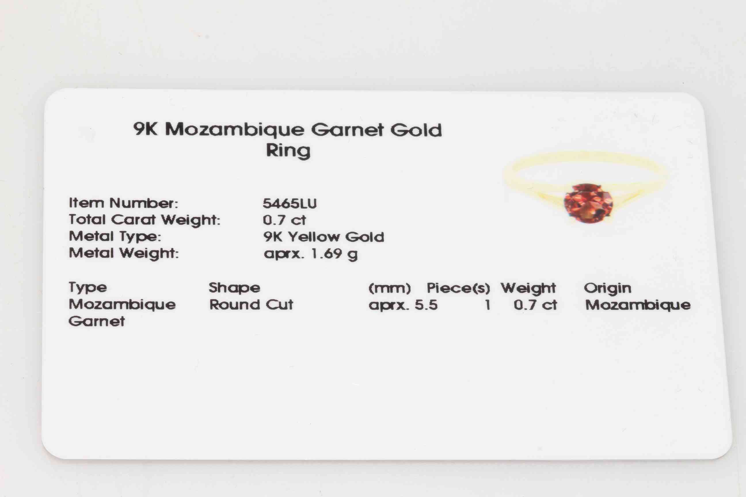 9k gold and garnet ring, size N/O, with certificate. - Image 2 of 2