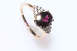 Rajasthan garnet and zircon 9k gold ring, size P/Q, with certificate.