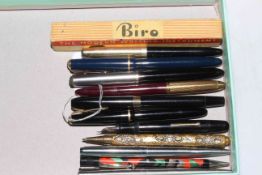 Collection of twelve vintage pens.