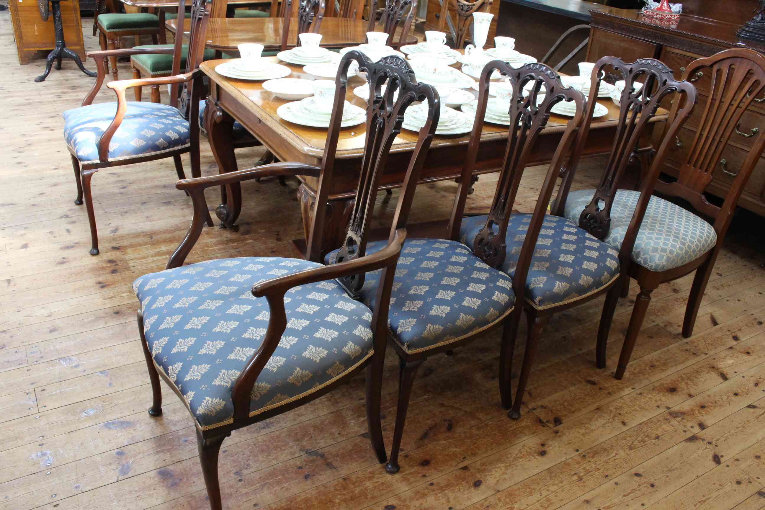 Victorian mahogany extending dining table, two leaves and two winders on carved cabriole legs, - Image 3 of 3