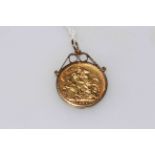 A good example of a 1895 Queen Victoria gold sovereign in pendant mount.