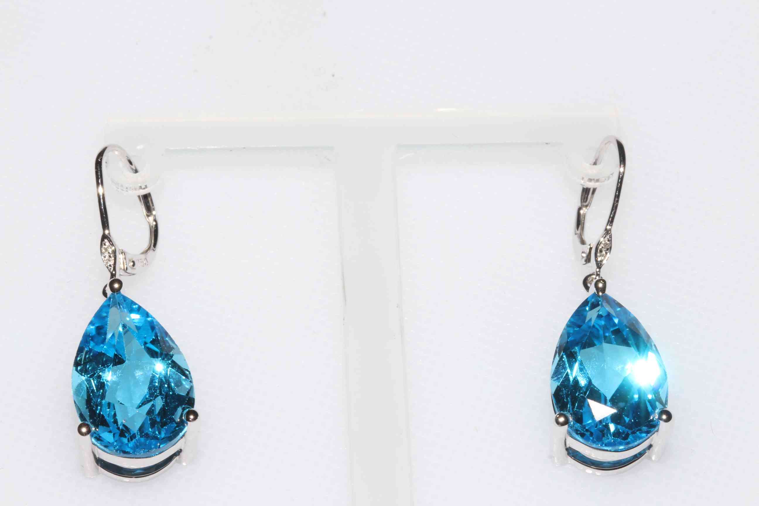 Pair 18 carat white gold and blue topaz drop earrings, total topaz weight 22 carat.