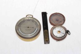 Pillischer, London pocket barometer and thermometer,
