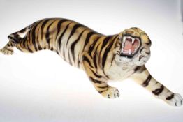 Large pottery figure of a tiger, 80cm by 26cm by 20cm.