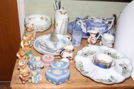 Spodes Italian teapot, meat plate, jugs etc, Royal Worcester Lavinia hors d'ouvres dish,