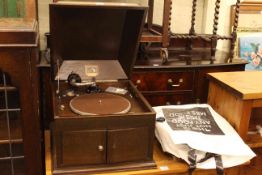 HMV Model 103 table gramophone and records.