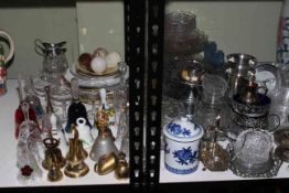 Collection of glass, ceramics and metalwares including Carnival glass.