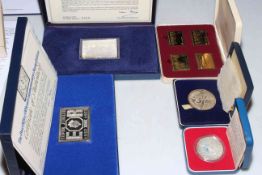 Collection of cased silver coins including Royal Mint 1977 proof,
