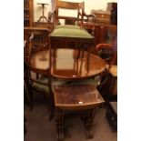 Circular mahogany extending pedestal dining table,