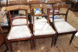 Set of six Victorian mahogany bar back dining chairs on turned legs.