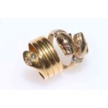 18 carat gold snake ring, size P/Q,
