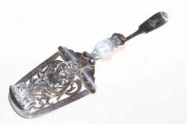 Victorian silver serving tongs with engraved decoration, Robert Harper, London 1863.