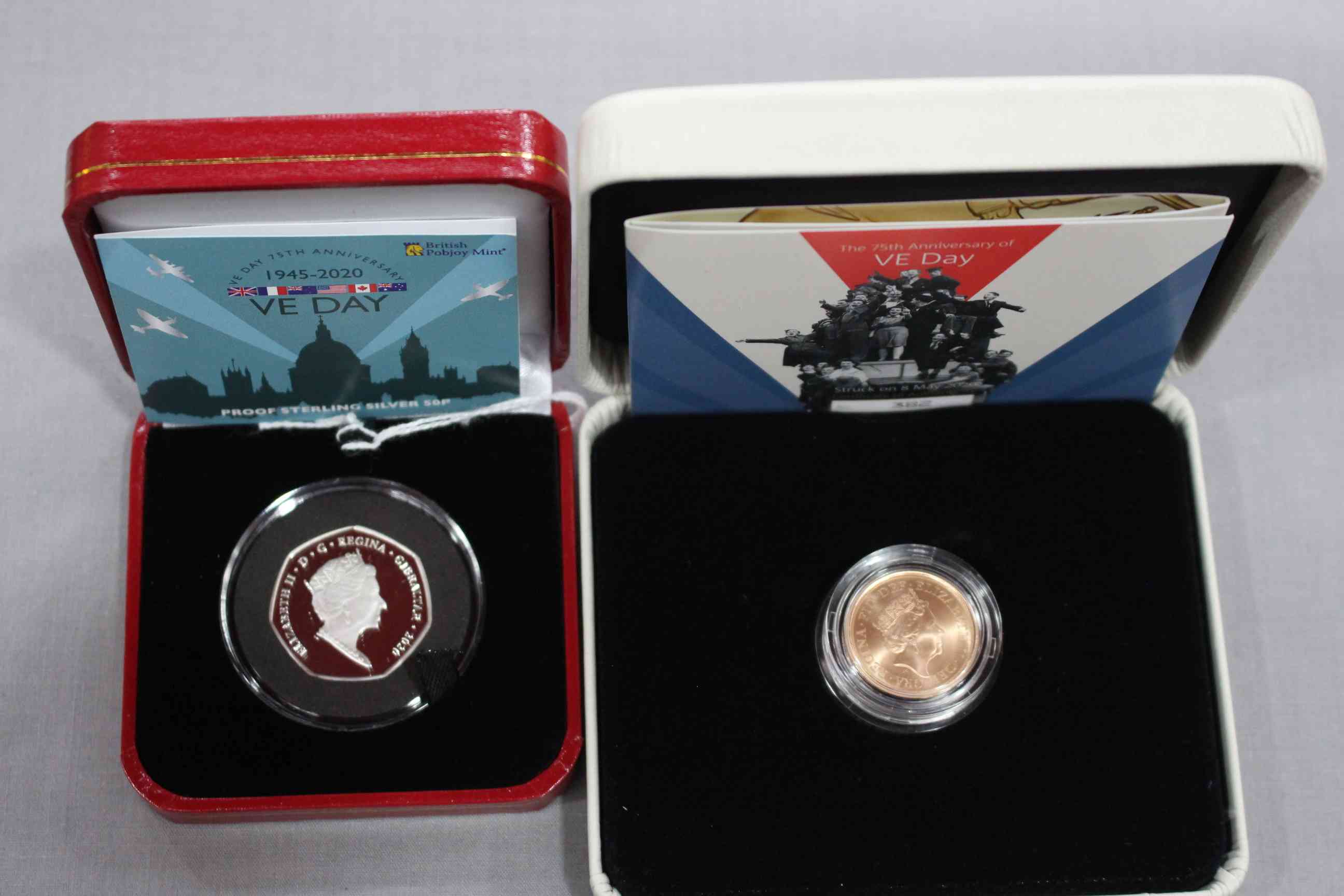 The Royal Mint 'The 75th Anniversary of the VE Day' gold proof sovereign, struck on 8th May 2020, - Image 2 of 2