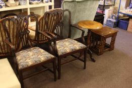 Oak nest of three turned leg tables (largest 47cm high by 56cm wide by 35cm deep),