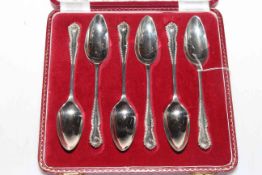 Cased set of six silver grapefruit spoons, Birmingham 1959.