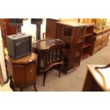 Octagonal mahogany leather inset top cocktail cabinet, kidney shaped cocktail cabinet,