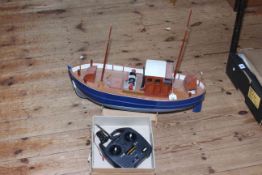 Remote Control model of a tug 'Antje II' with Techniplus AP-202 remote.