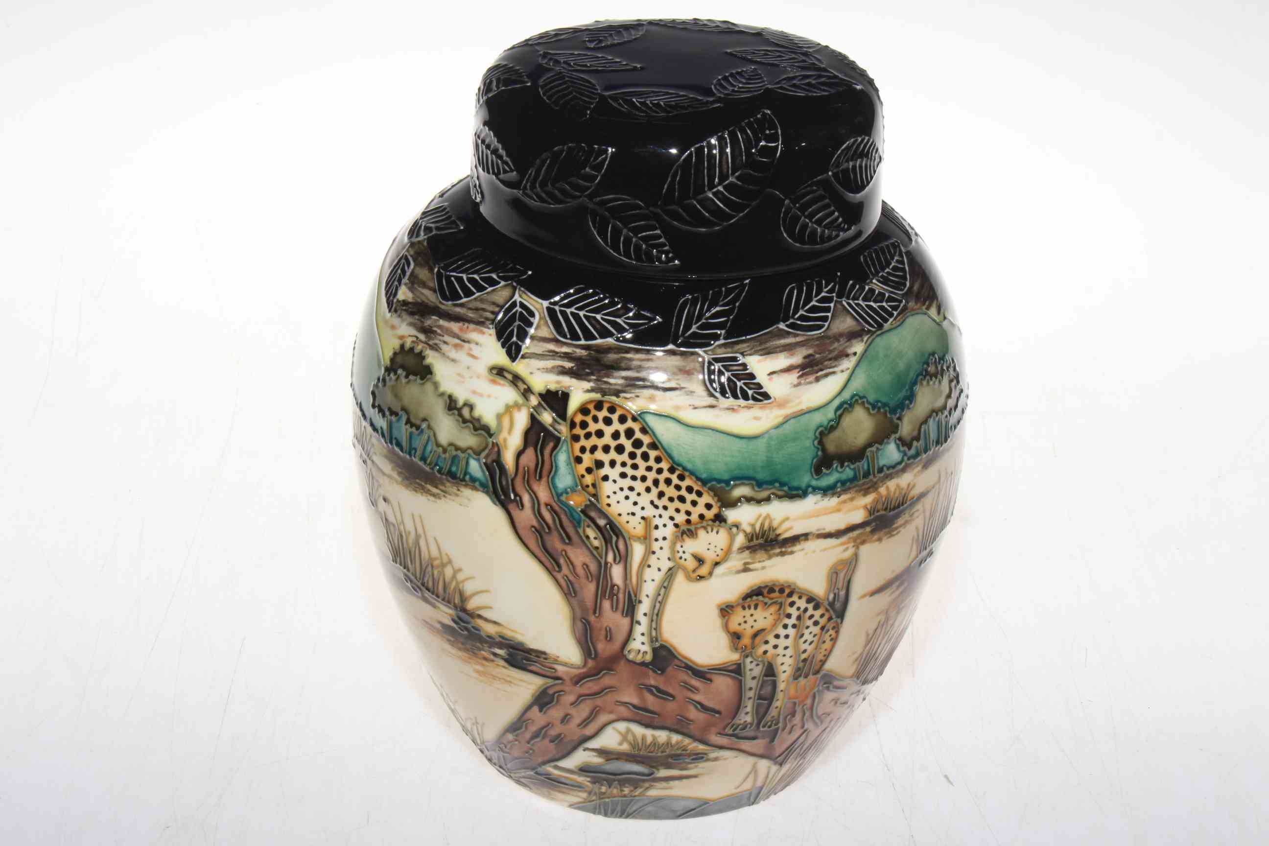 Moorcroft limited edition Cheetahs ginger jar, 137/150, 20.5cm, with box.