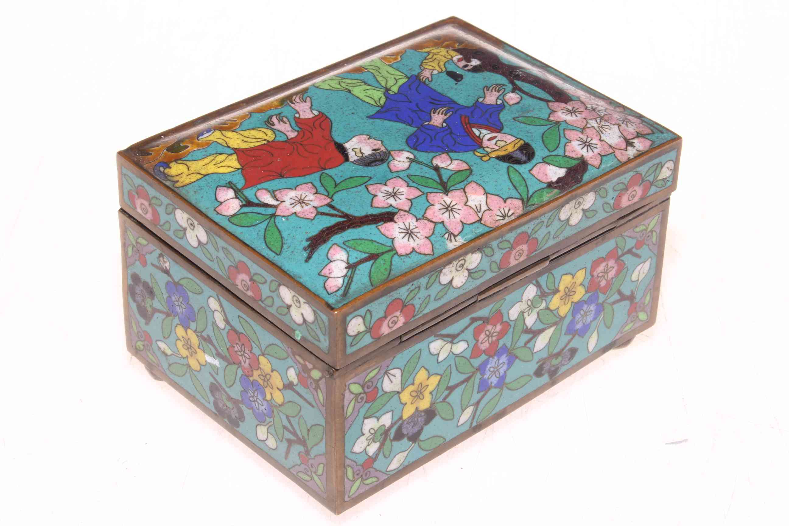 Cloisonne box, the lid with children playing hide and seek, 72cm wide. - Image 2 of 3