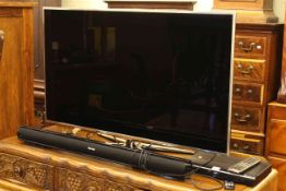 Samsung HDMI television, Toshiba DVD player and Goodmans sound bar (3).