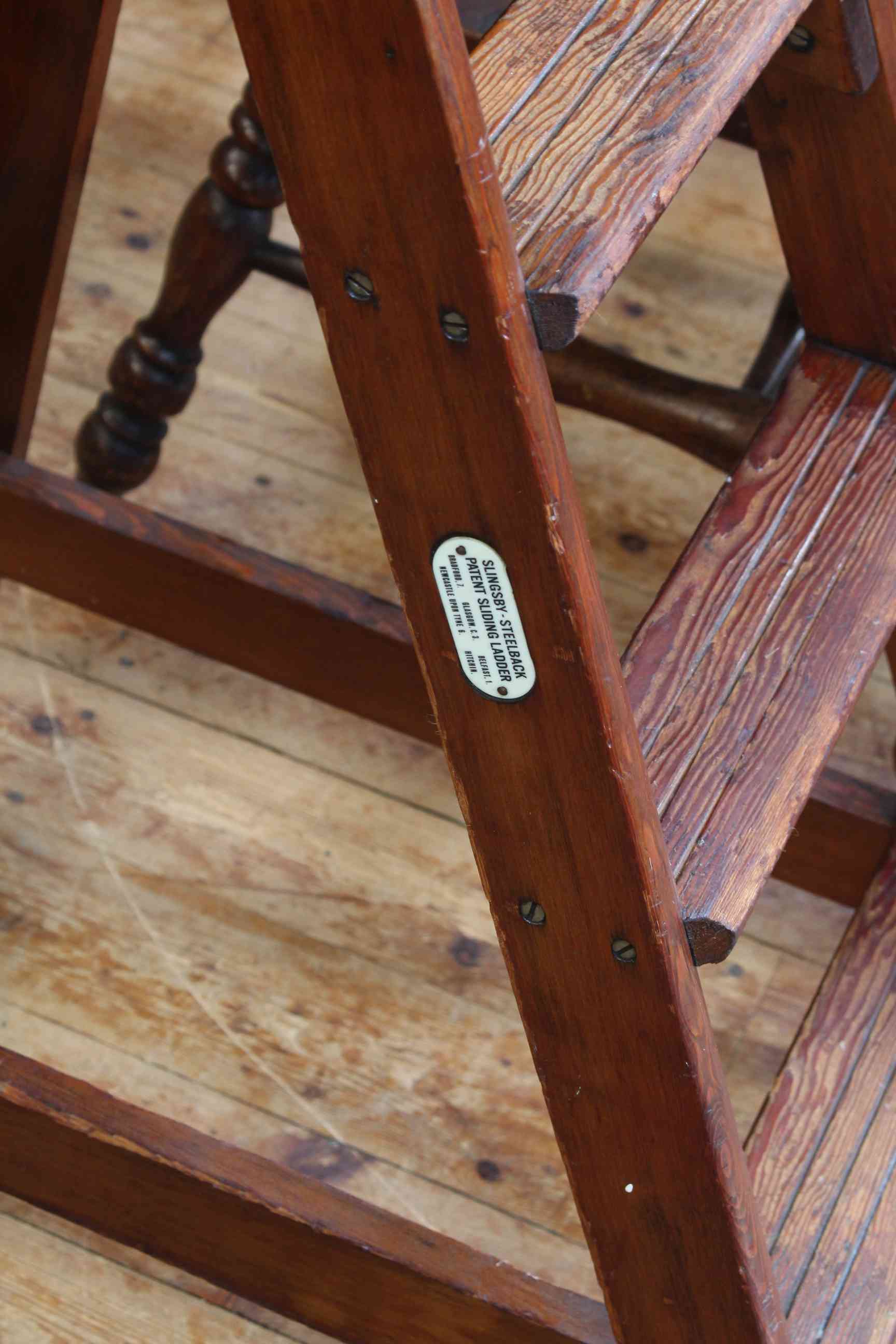 Stained pine library steps bearing label for Slingsby-Steelback Patent Sliding Ladder, 168cm high. - Image 3 of 3
