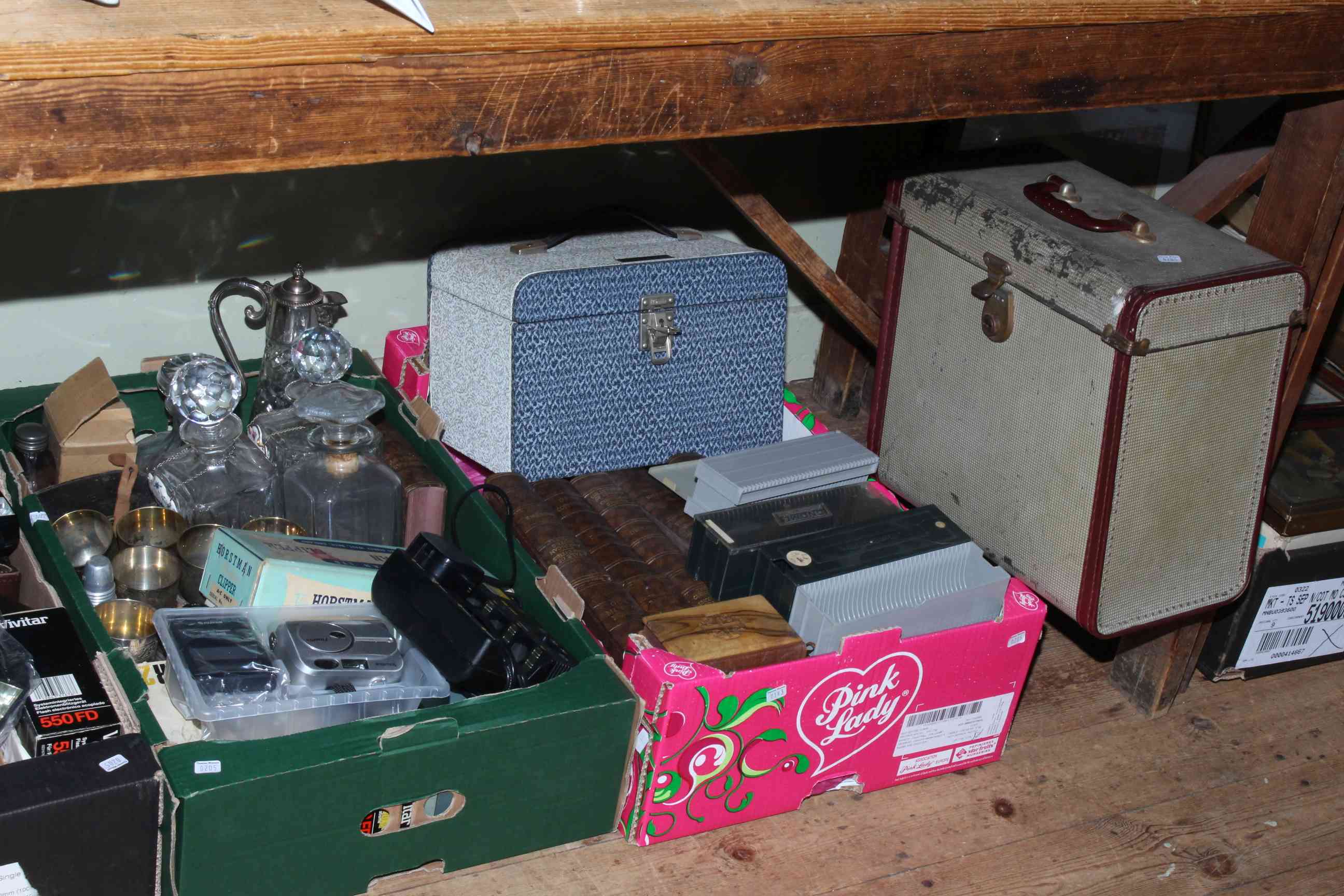 Five boxes of gramophone records, cameras (Vivitar, Kershaw etc), metalwares (binoculars, flask), - Image 3 of 3